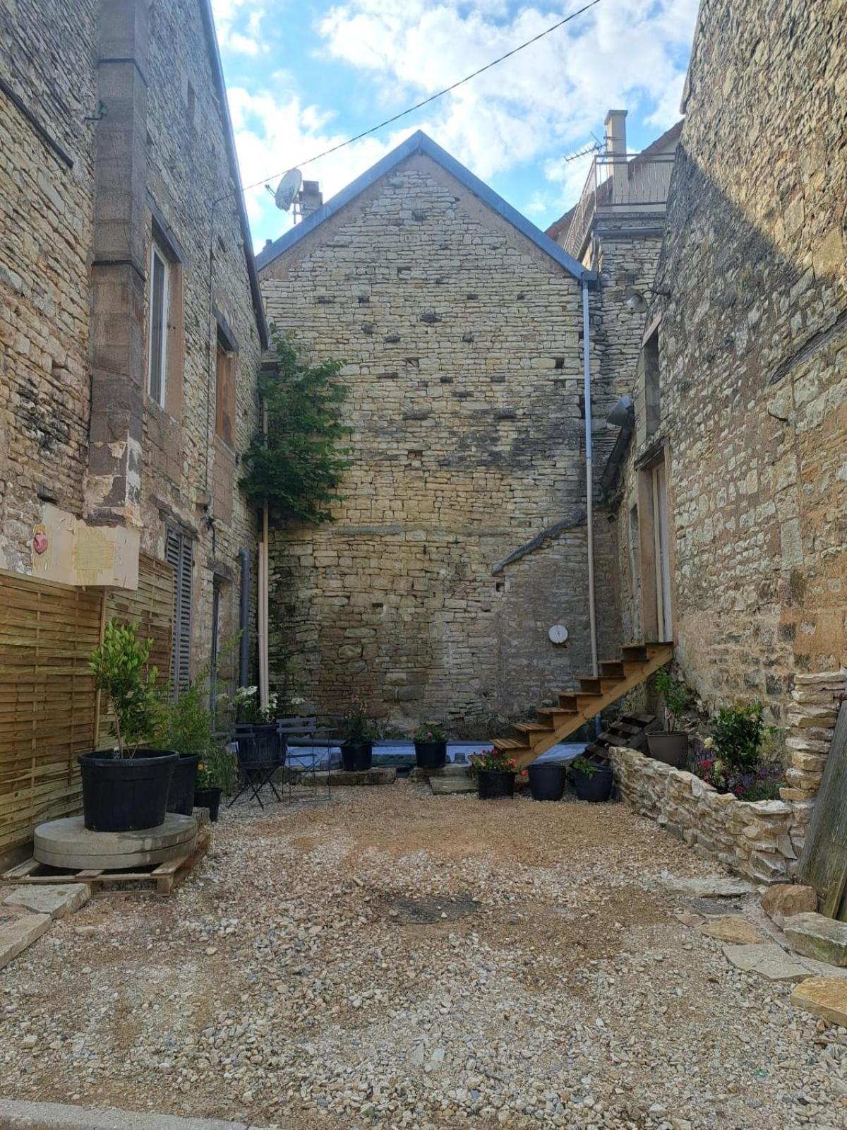 Le Logis Sereinite Annay-sur-Serein Exterior foto