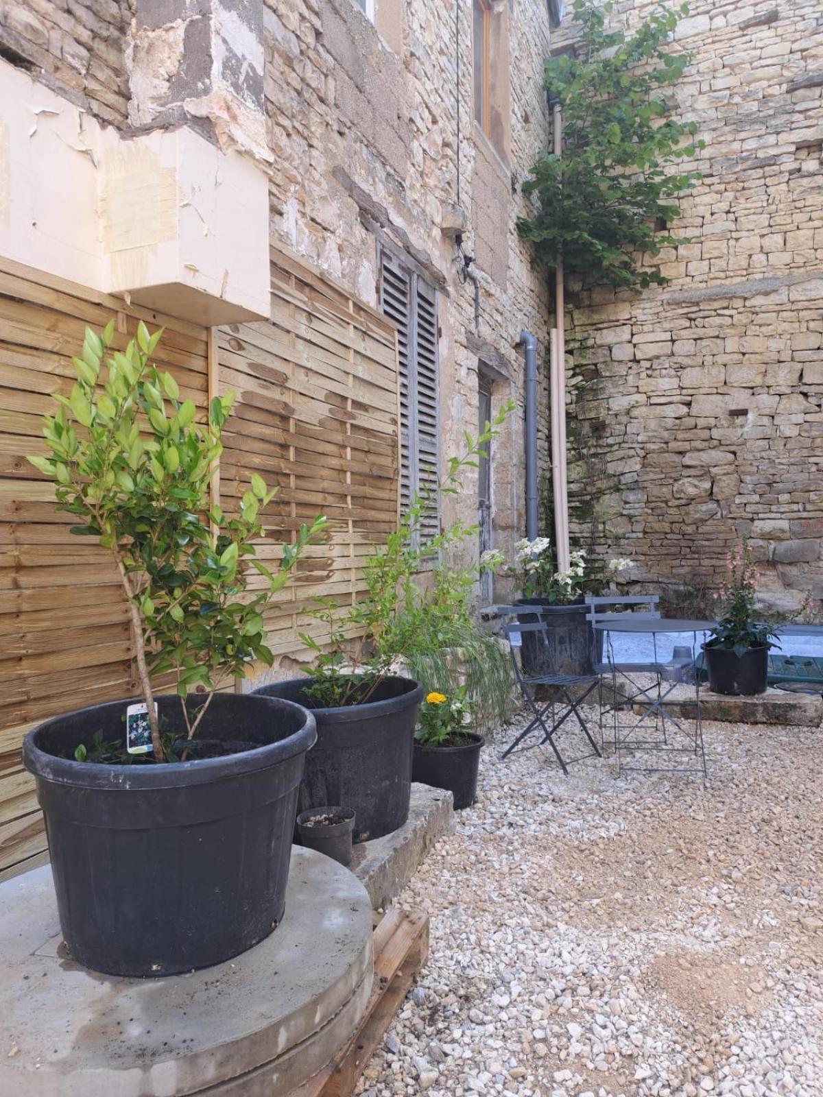 Le Logis Sereinite Annay-sur-Serein Exterior foto